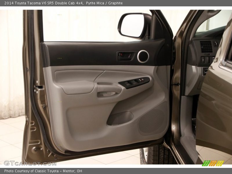 Pyrite Mica / Graphite 2014 Toyota Tacoma V6 SR5 Double Cab 4x4