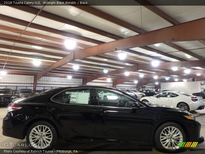 Midnight Black Metallic / Black 2018 Toyota Camry XLE