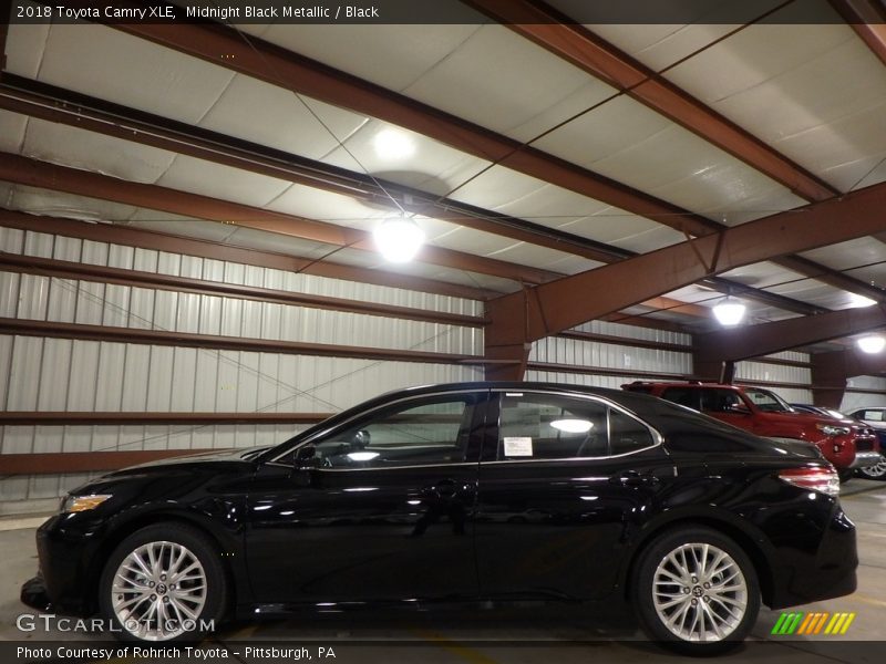 Midnight Black Metallic / Black 2018 Toyota Camry XLE