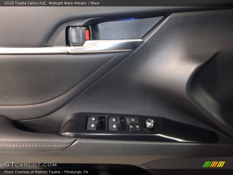 Midnight Black Metallic / Black 2018 Toyota Camry XLE