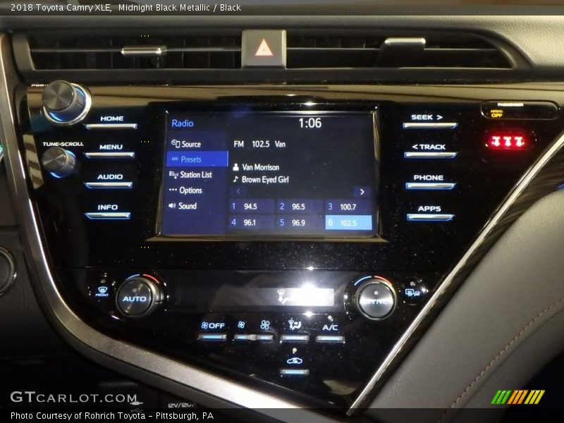 Midnight Black Metallic / Black 2018 Toyota Camry XLE