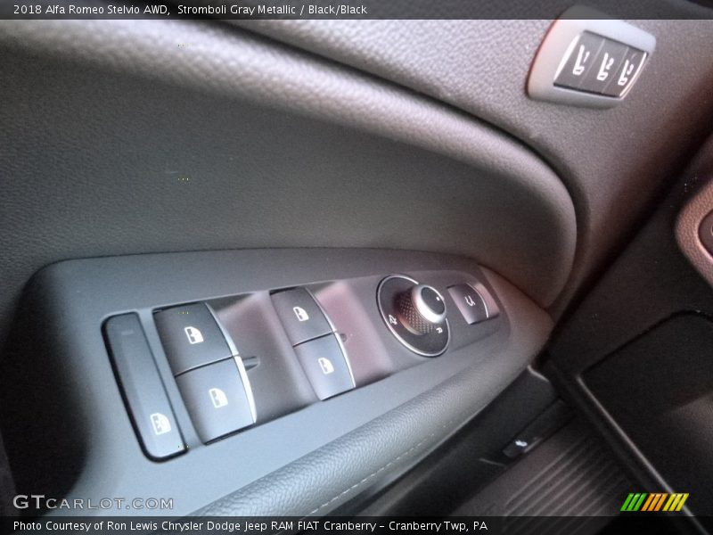 Stromboli Gray Metallic / Black/Black 2018 Alfa Romeo Stelvio AWD