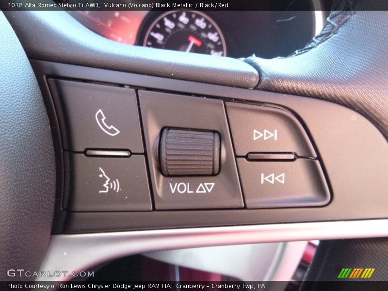 Vulcano (Volcano) Black Metallic / Black/Red 2018 Alfa Romeo Stelvio Ti AWD