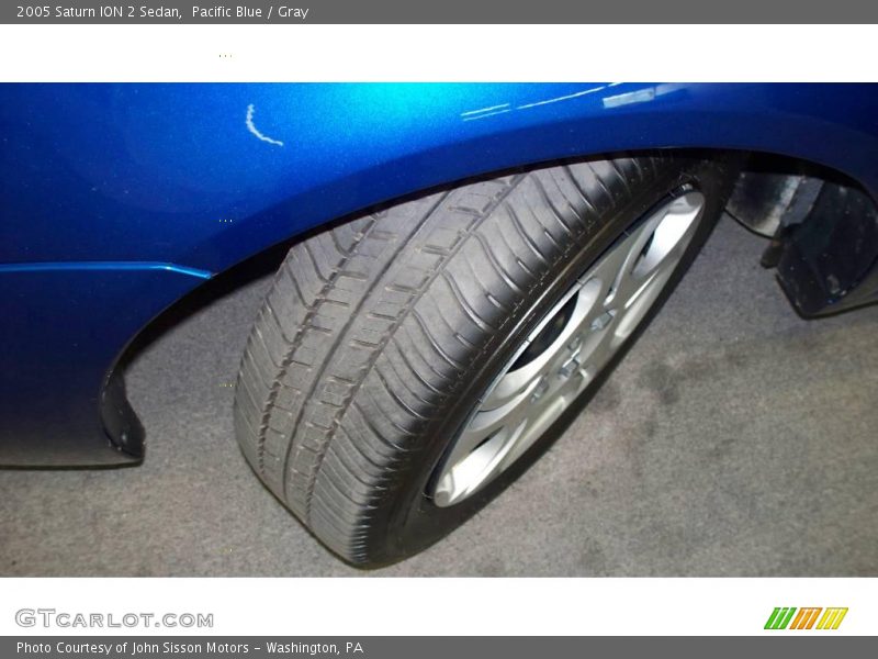 Pacific Blue / Gray 2005 Saturn ION 2 Sedan