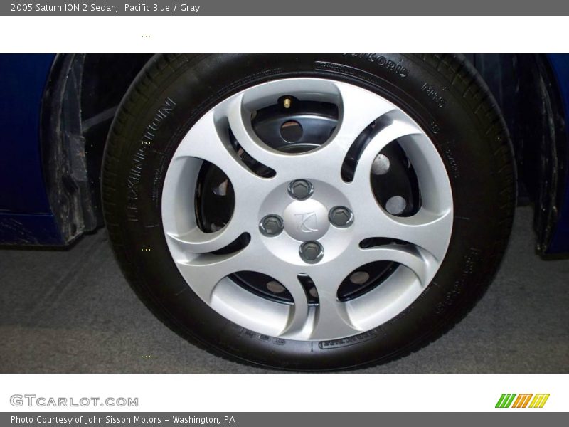 Pacific Blue / Gray 2005 Saturn ION 2 Sedan