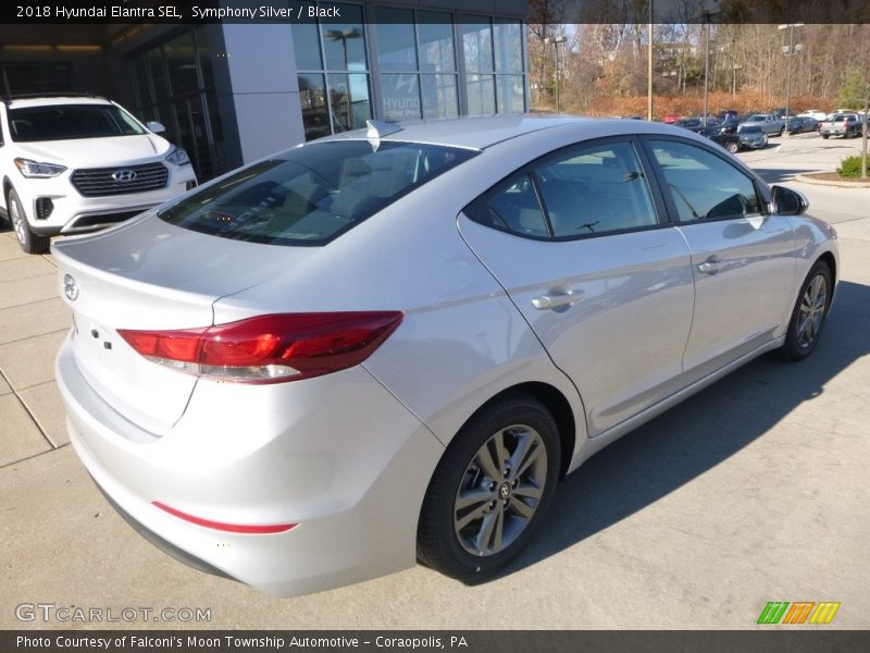 Symphony Silver / Black 2018 Hyundai Elantra SEL