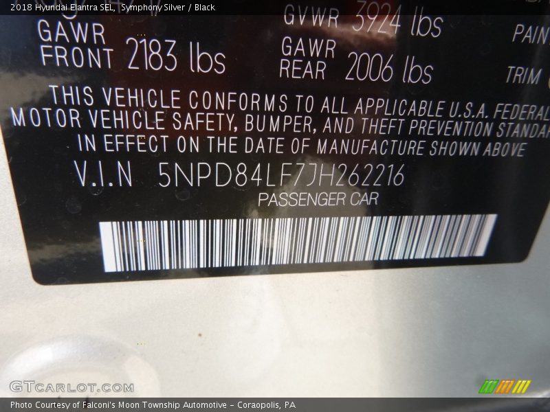 Symphony Silver / Black 2018 Hyundai Elantra SEL