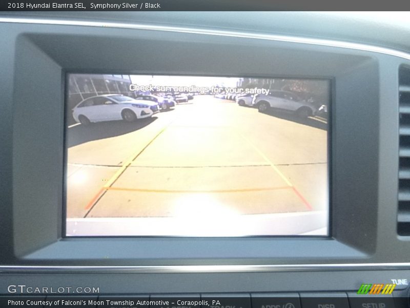 Symphony Silver / Black 2018 Hyundai Elantra SEL