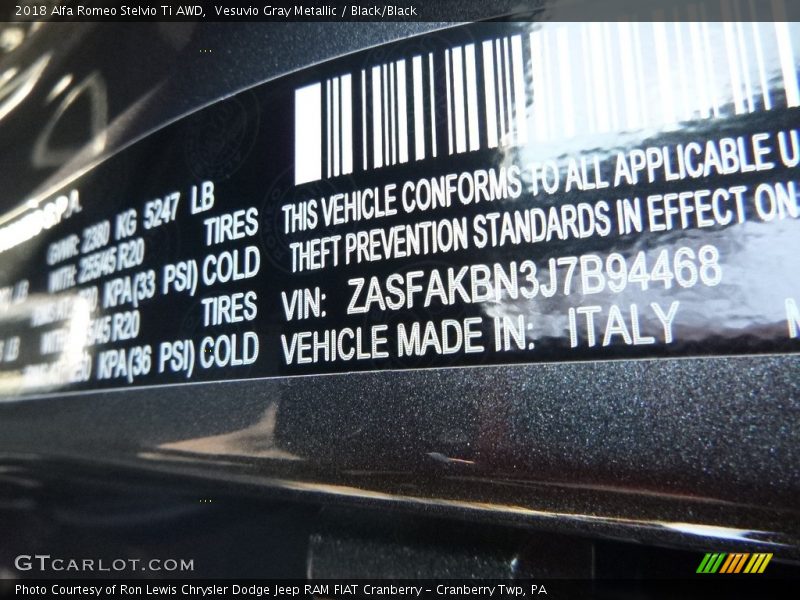 Vesuvio Gray Metallic / Black/Black 2018 Alfa Romeo Stelvio Ti AWD