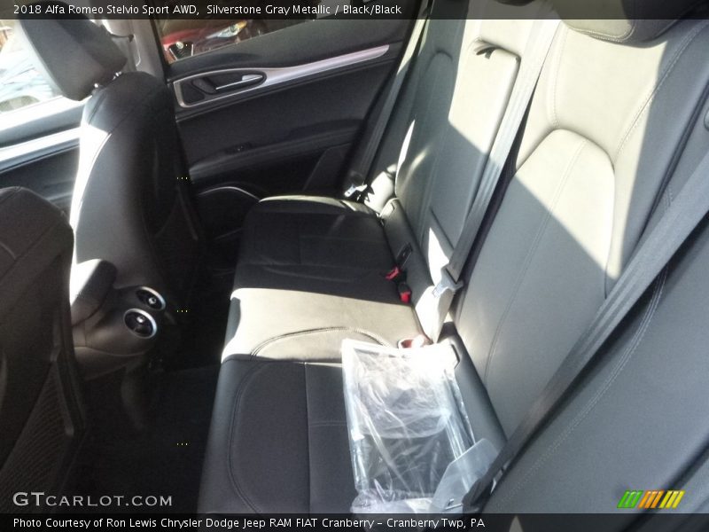 Silverstone Gray Metallic / Black/Black 2018 Alfa Romeo Stelvio Sport AWD