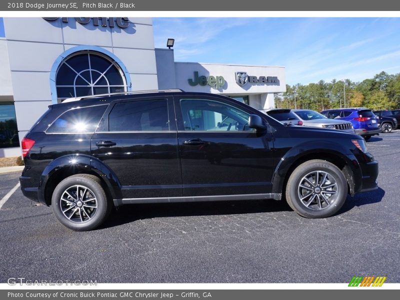Pitch Black / Black 2018 Dodge Journey SE