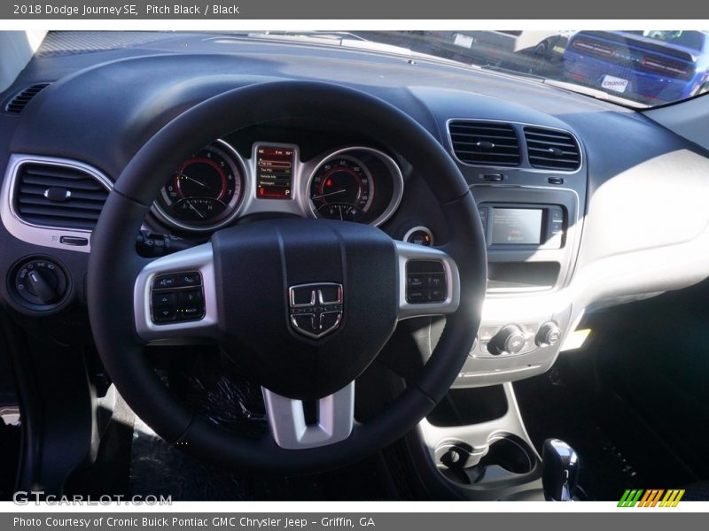 Pitch Black / Black 2018 Dodge Journey SE