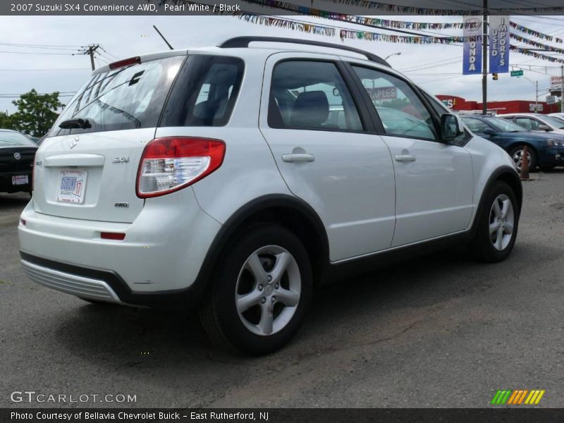 Pearl White / Black 2007 Suzuki SX4 Convenience AWD