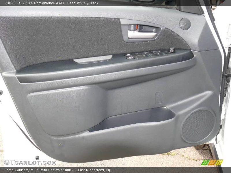 Pearl White / Black 2007 Suzuki SX4 Convenience AWD