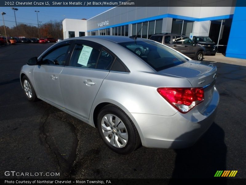 Silver Ice Metallic / Jet Black/Medium Titanium 2012 Chevrolet Cruze LS