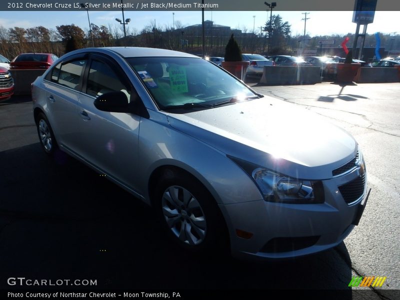 Silver Ice Metallic / Jet Black/Medium Titanium 2012 Chevrolet Cruze LS