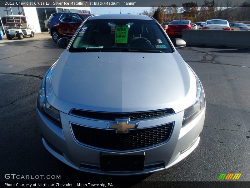 Silver Ice Metallic / Jet Black/Medium Titanium 2012 Chevrolet Cruze LS
