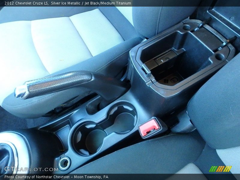 Silver Ice Metallic / Jet Black/Medium Titanium 2012 Chevrolet Cruze LS
