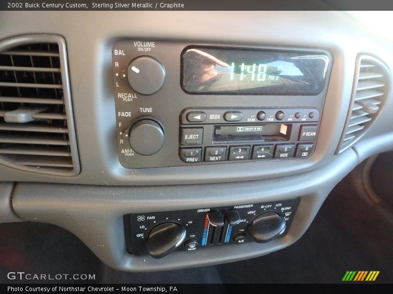 Sterling Silver Metallic / Graphite 2002 Buick Century Custom