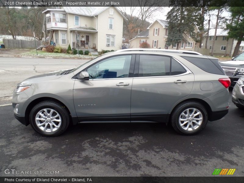 Pepperdust Metallic / Jet Black 2018 Chevrolet Equinox LT AWD