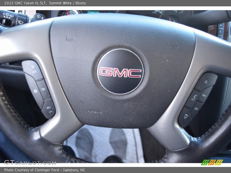 Summit White / Ebony 2013 GMC Yukon XL SLT