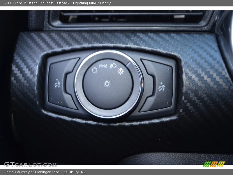 Controls of 2018 Mustang EcoBoost Fastback