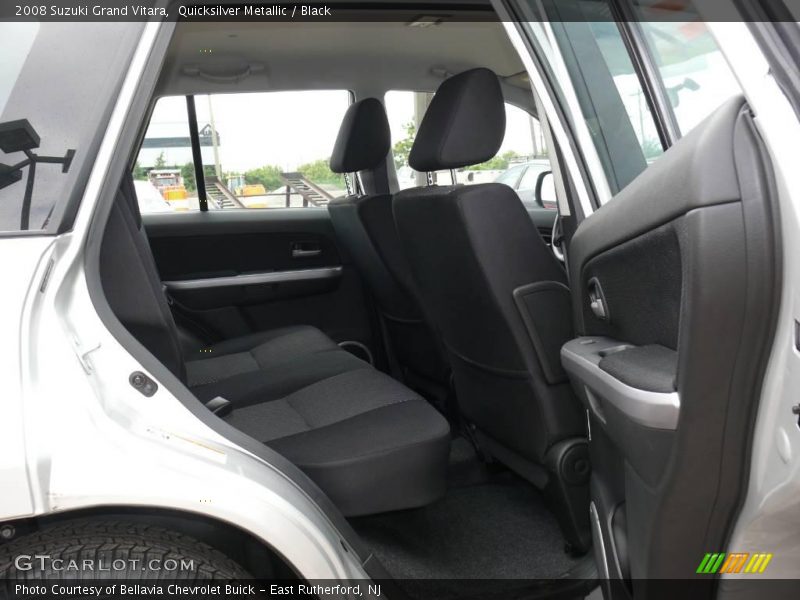 Quicksilver Metallic / Black 2008 Suzuki Grand Vitara