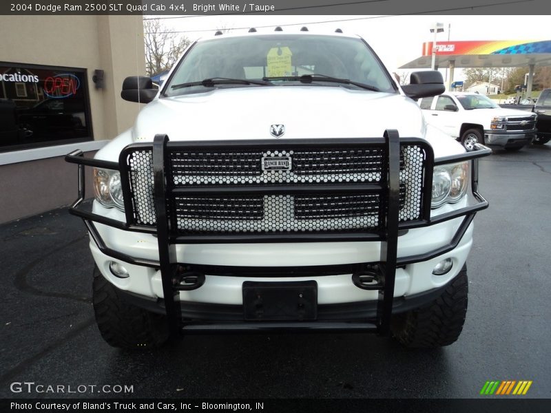 Bright White / Taupe 2004 Dodge Ram 2500 SLT Quad Cab 4x4