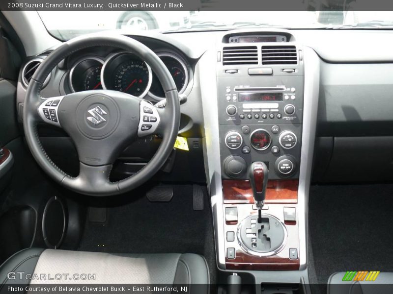 Quicksilver Metallic / Black 2008 Suzuki Grand Vitara Luxury