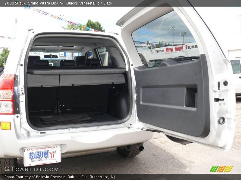 Quicksilver Metallic / Black 2008 Suzuki Grand Vitara Luxury