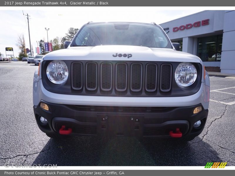 Glacier Metallic / Black 2017 Jeep Renegade Trailhawk 4x4