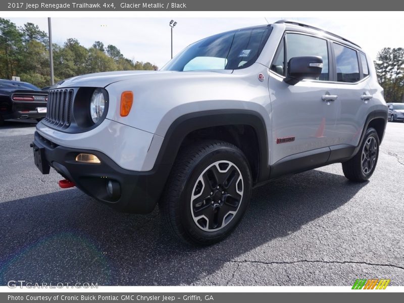 Glacier Metallic / Black 2017 Jeep Renegade Trailhawk 4x4