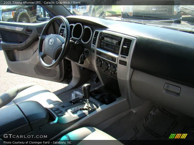 Galactic Gray Mica / Stone 2005 Toyota 4Runner SR5
