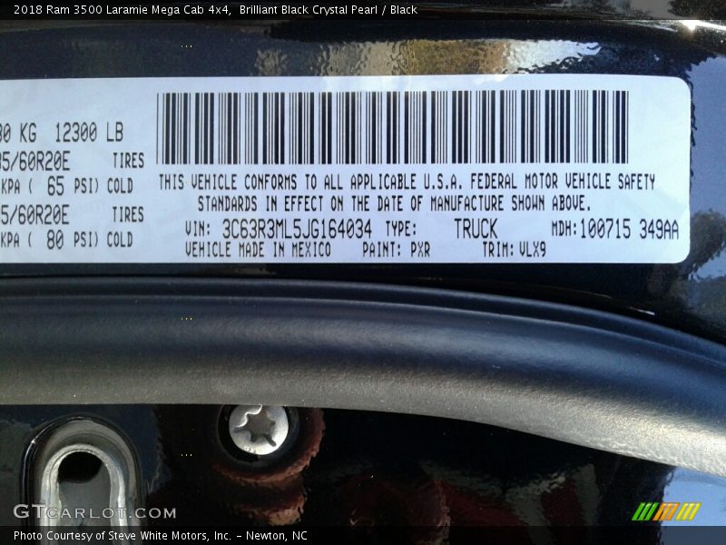 Brilliant Black Crystal Pearl / Black 2018 Ram 3500 Laramie Mega Cab 4x4