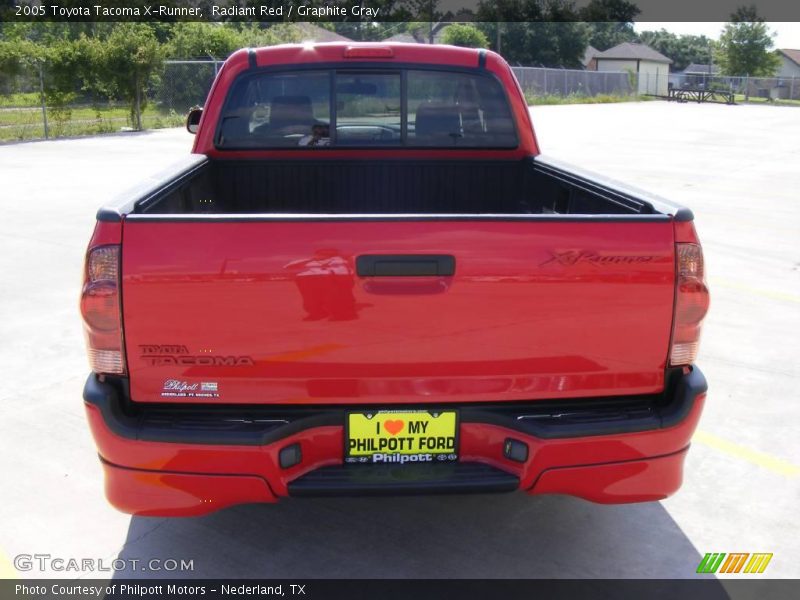 Radiant Red / Graphite Gray 2005 Toyota Tacoma X-Runner
