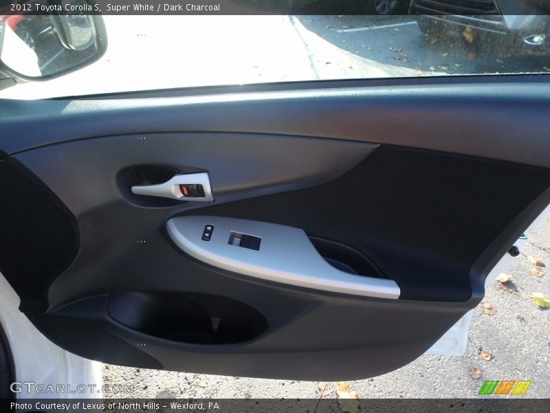 Super White / Dark Charcoal 2012 Toyota Corolla S