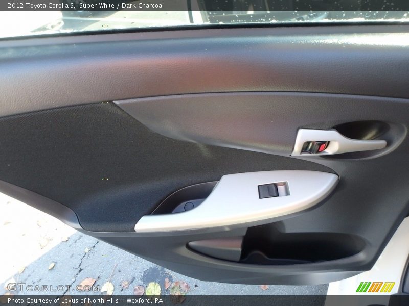 Super White / Dark Charcoal 2012 Toyota Corolla S