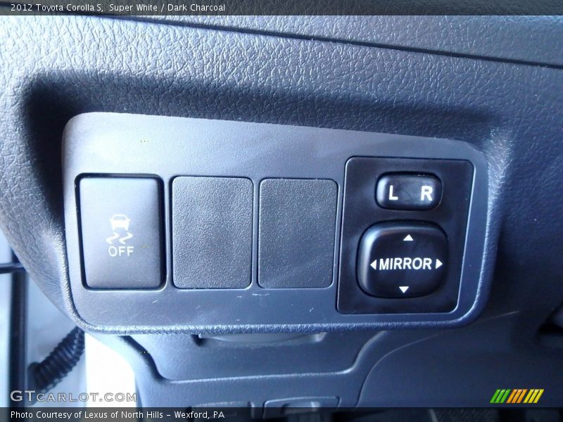 Super White / Dark Charcoal 2012 Toyota Corolla S
