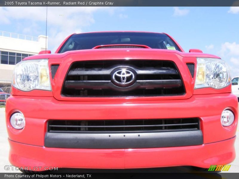 Radiant Red / Graphite Gray 2005 Toyota Tacoma X-Runner