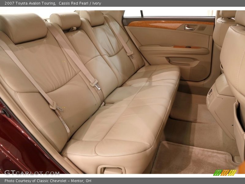 Cassis Red Pearl / Ivory 2007 Toyota Avalon Touring