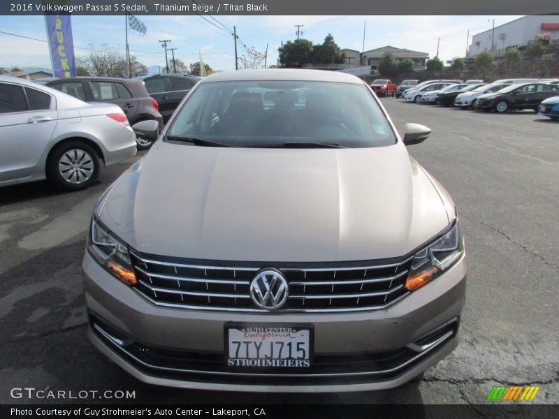 Titanium Beige / Titan Black 2016 Volkswagen Passat S Sedan
