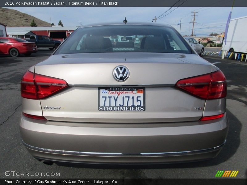 Titanium Beige / Titan Black 2016 Volkswagen Passat S Sedan