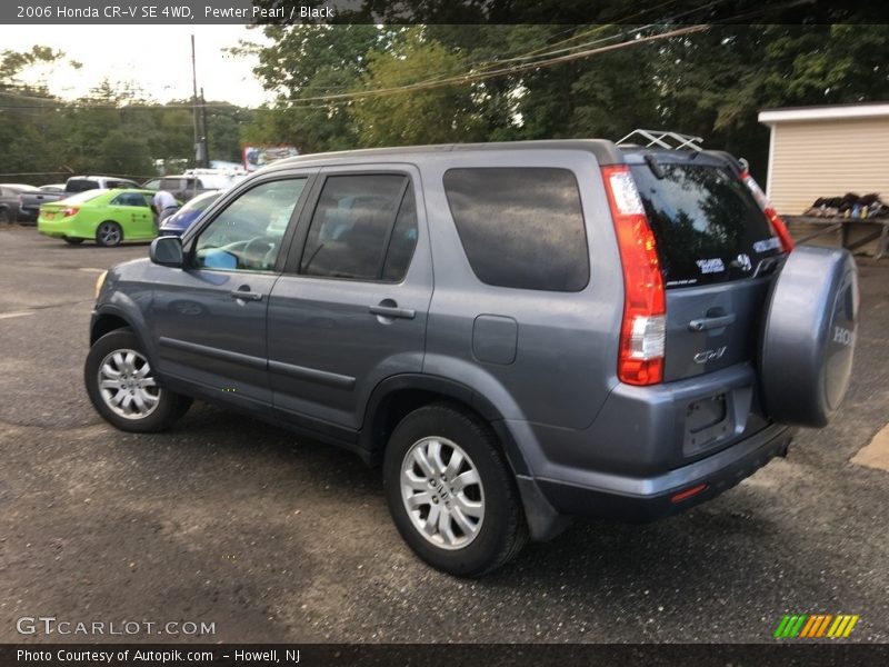 Pewter Pearl / Black 2006 Honda CR-V SE 4WD