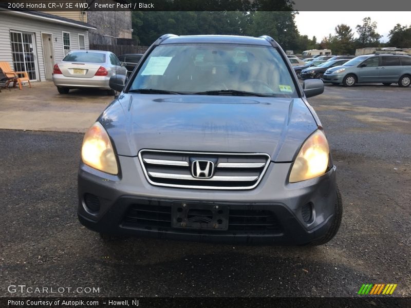 Pewter Pearl / Black 2006 Honda CR-V SE 4WD