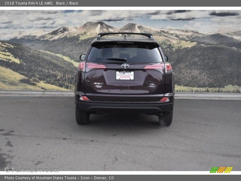 Black / Black 2018 Toyota RAV4 LE AWD