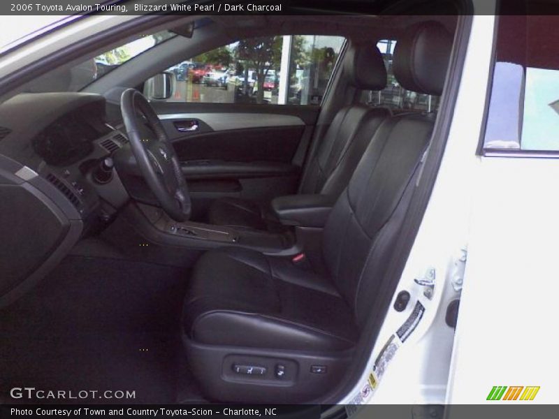 Blizzard White Pearl / Dark Charcoal 2006 Toyota Avalon Touring
