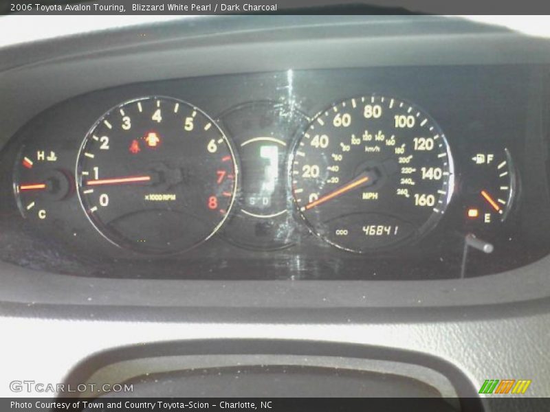 Blizzard White Pearl / Dark Charcoal 2006 Toyota Avalon Touring
