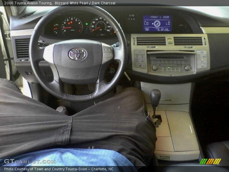 Blizzard White Pearl / Dark Charcoal 2006 Toyota Avalon Touring