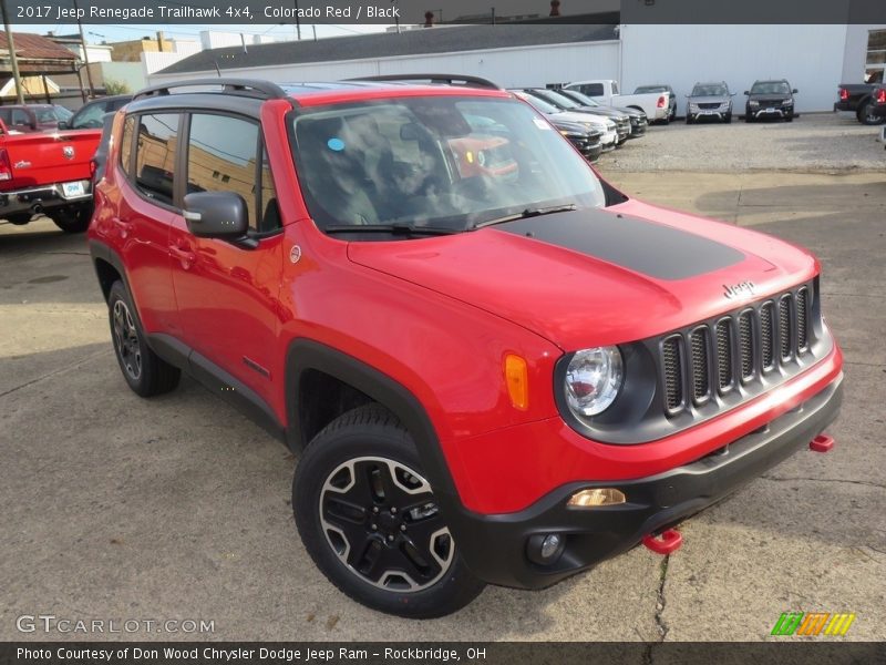 Colorado Red / Black 2017 Jeep Renegade Trailhawk 4x4