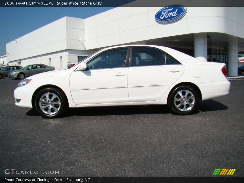 Super White / Stone Gray 2006 Toyota Camry XLE V6